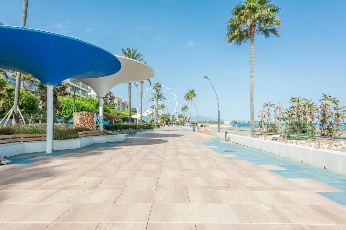 Venta de piso en Calle Jimena, Estepona
 photo 2