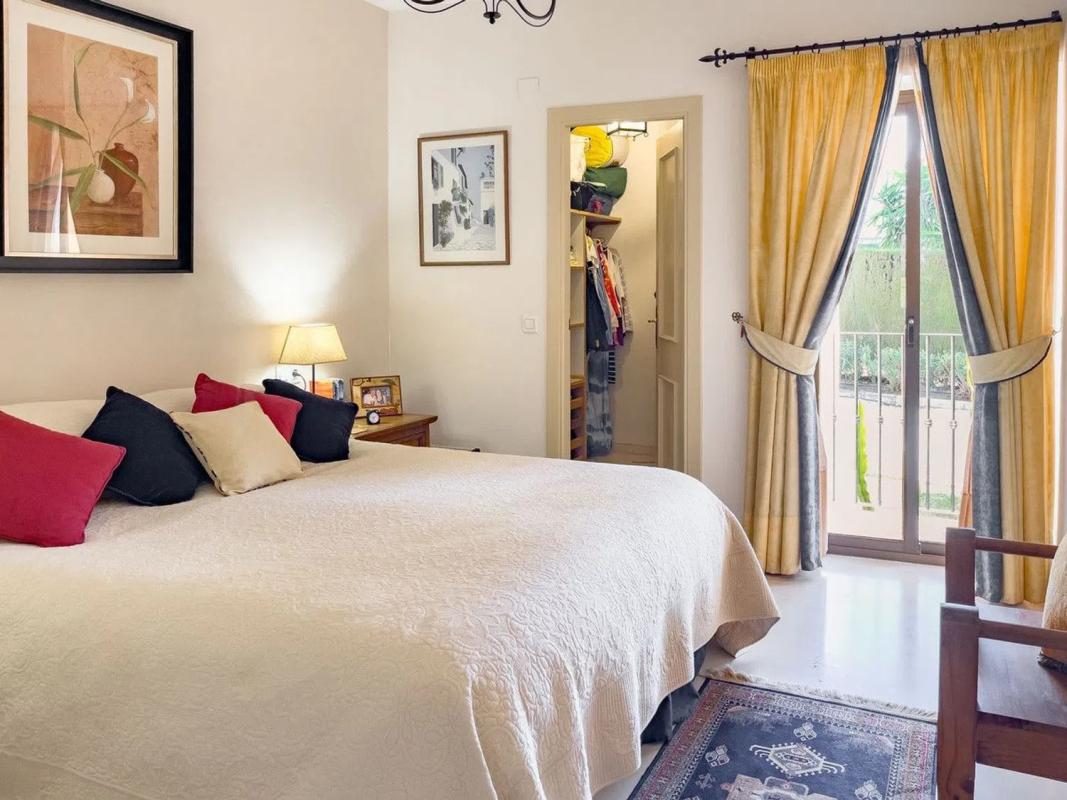 Venta de piso en Barrio Nueva Atalaya, Estepona
photo 4