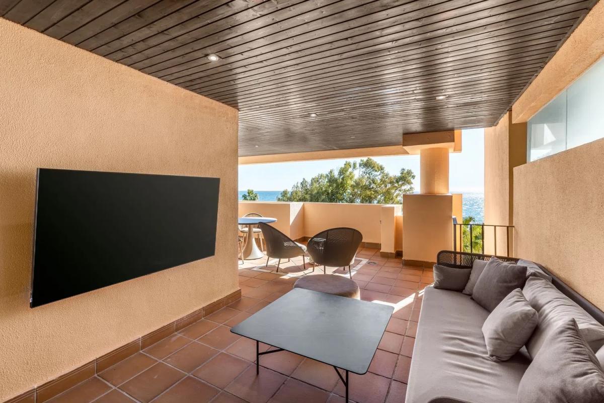 Venta de piso en UR LOS PINILLOS II, Estepona
photo 2
