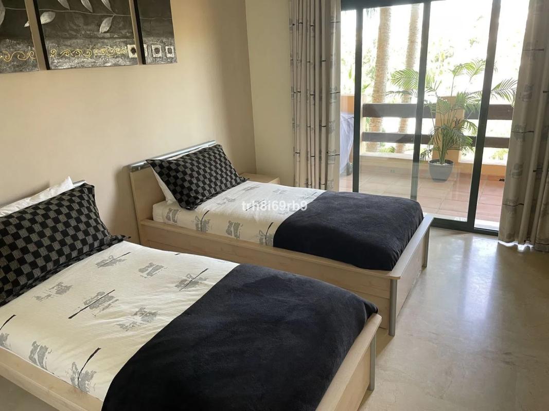Продажа квартиры на Urbanización El Campanario, 3, Эстепона
 photo 4