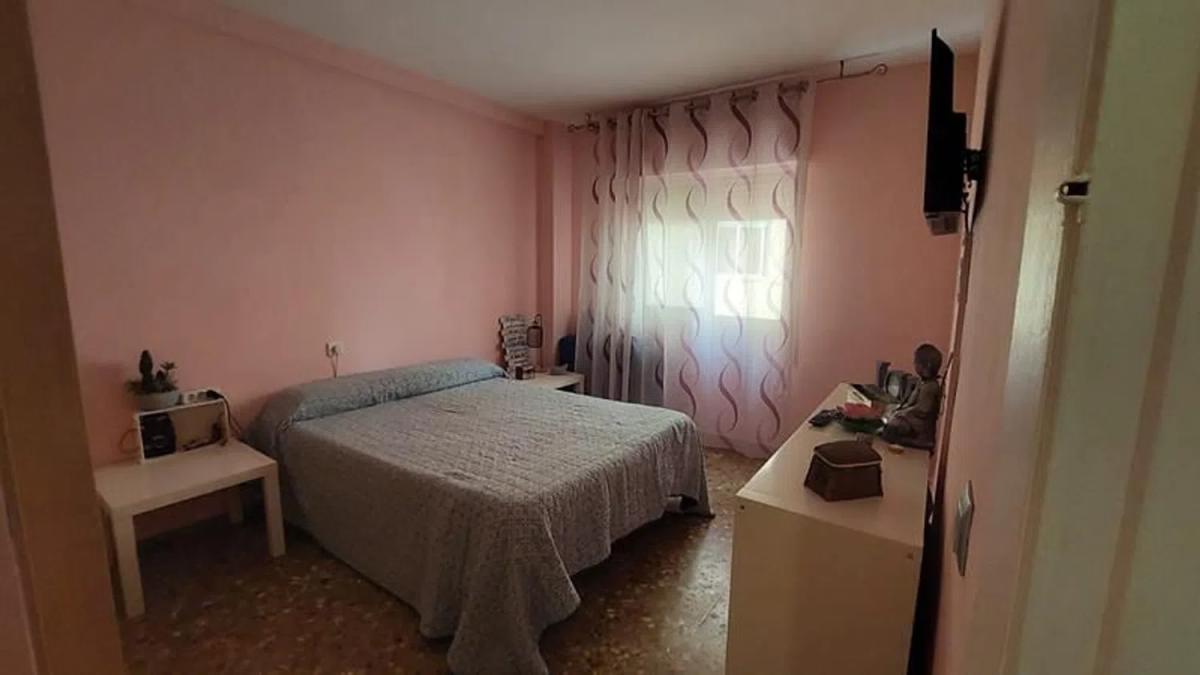 Venta de piso en Barrio Zona Calvario, Estepona
 photo 5