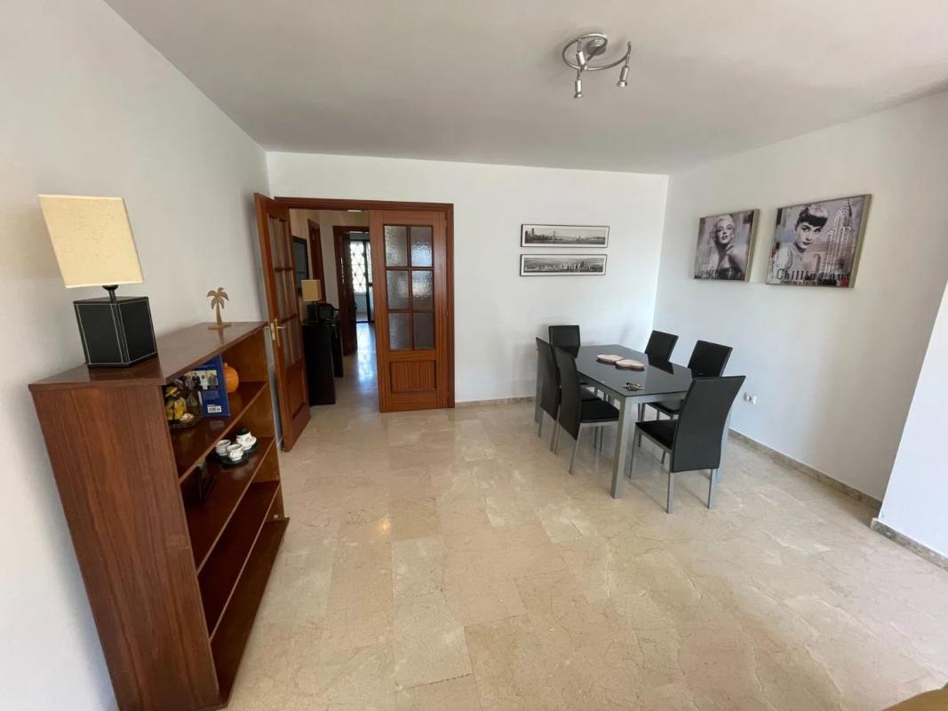 Sprzedaż mieszkania w Calle Alfarnate, 7, Estepona
photo 2