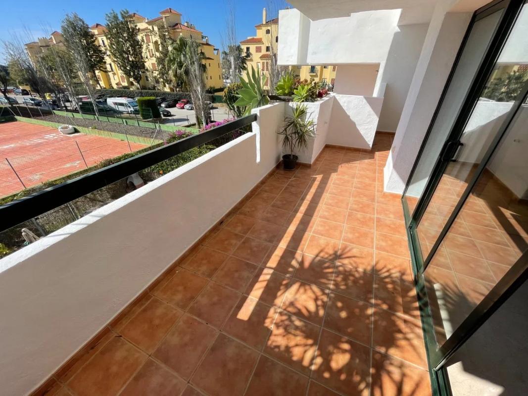 Sprzedaż mieszkania w Calle Alfarnate, 7, Estepona
photo 4