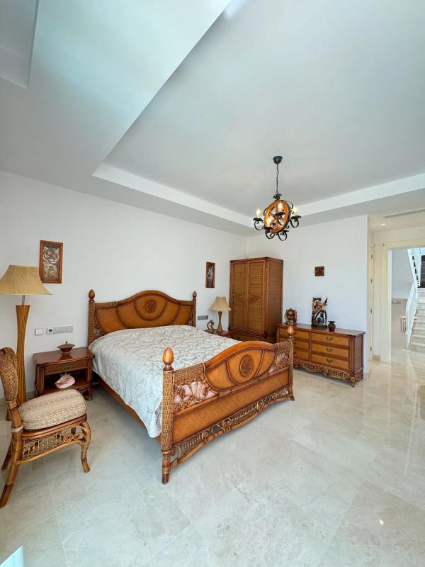 Продажа отдельного шале в Calle Murcia, Эстепона photo 5