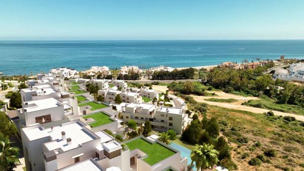 Mieszkanie na sprzedaż w  Calle del Amor, 19, Estepona photo 4