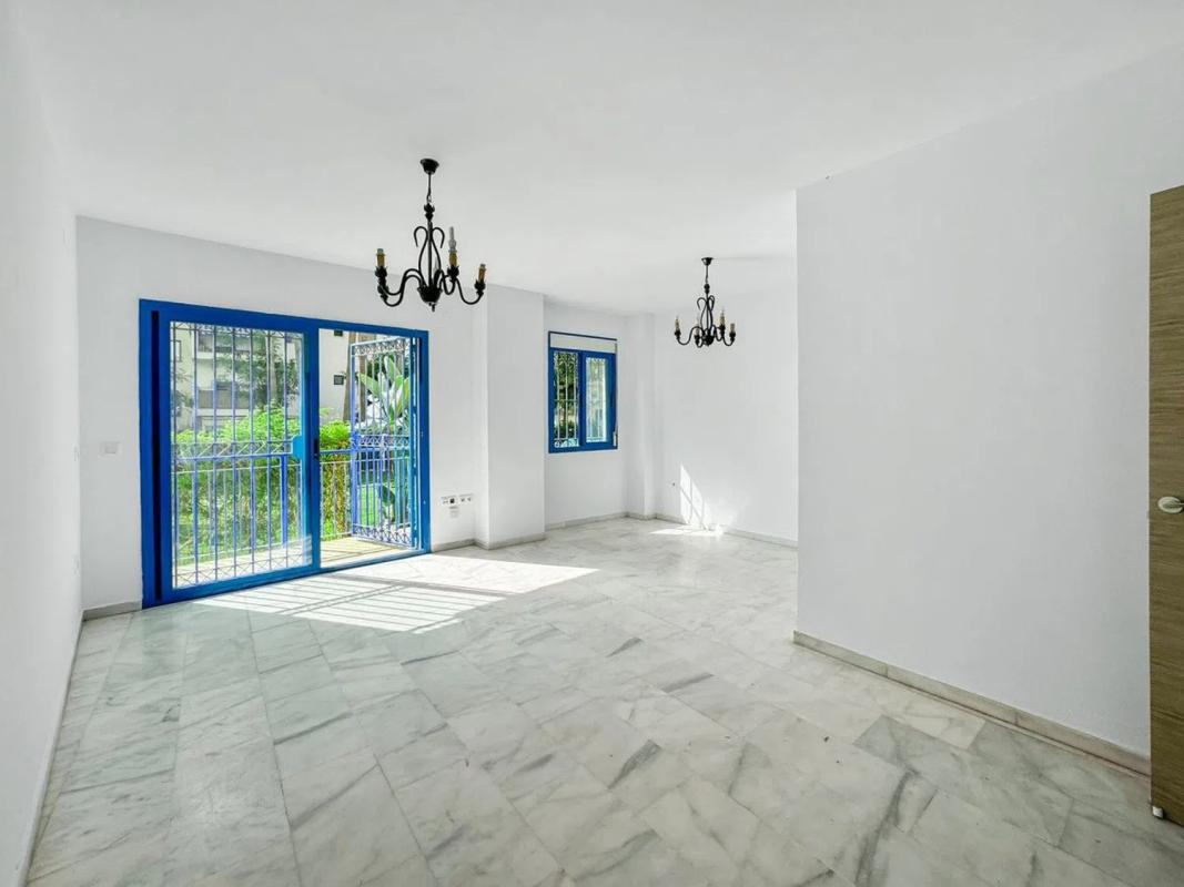 Продажа квартиры на Calle Estonia, Эстепона
photo 1