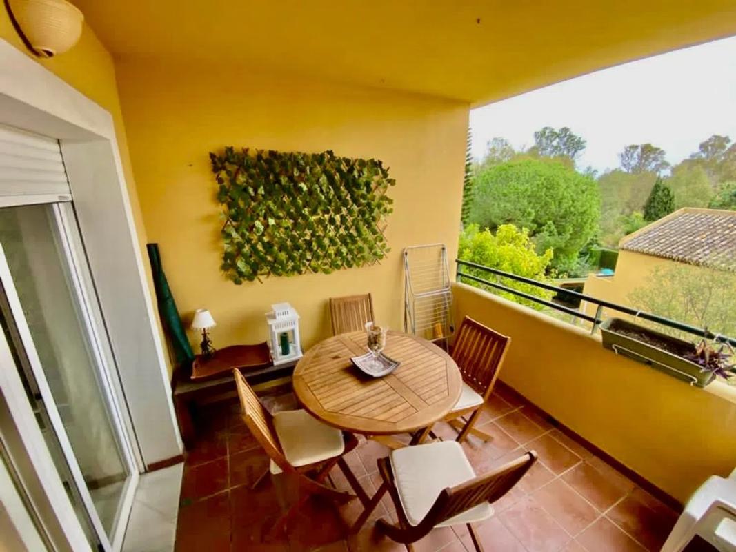 Venta de piso en Avenida de los Andaluces, 51, Estepona
photo 1