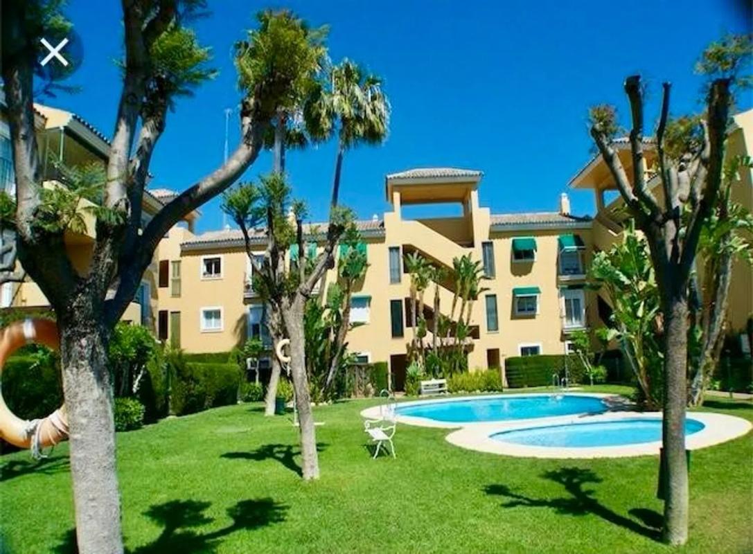 Venta de piso en Avenida de los Andaluces, 51, Estepona
photo 3