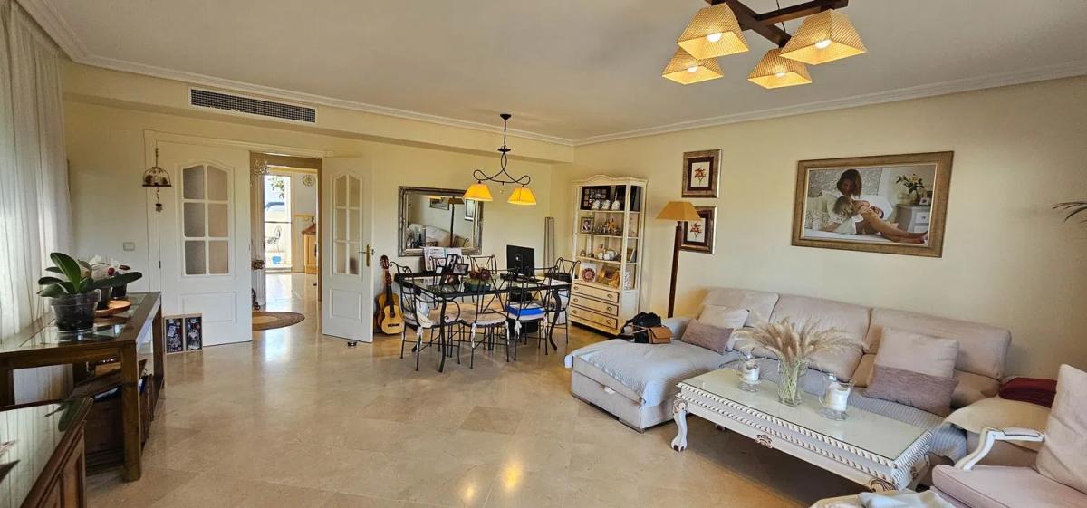 Venta de chalet independiente en Calle Alvaro de Bazán s/n, Estepona
 photo 5