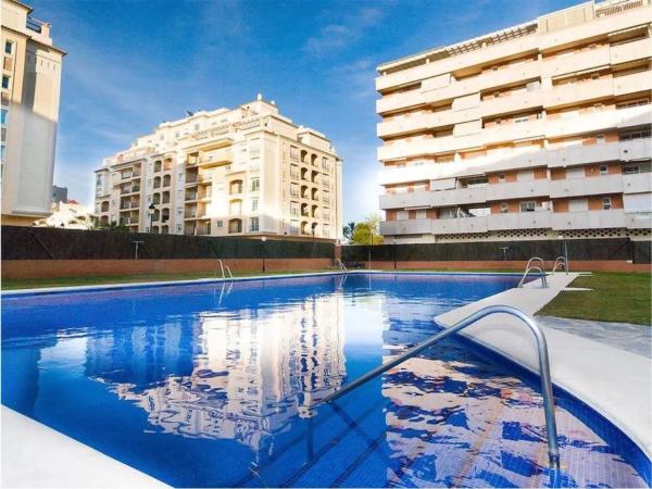 Продажа квартиры в Calle Parque Central, Эстепона photo 1