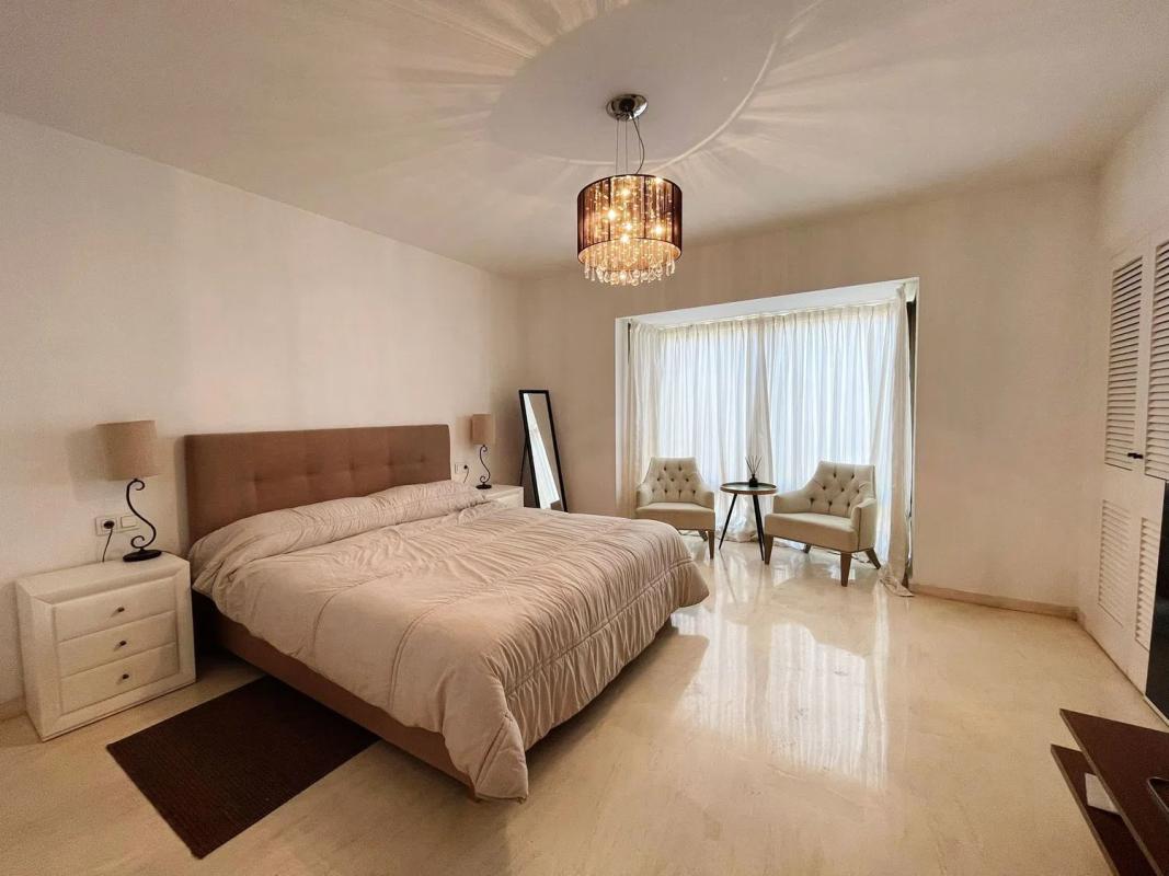 Venta de piso en Urbanizacion Cartuja del Golf, 3, Estepona
 photo 2