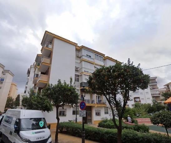 Продажа квартиры в Avenida Valencia, Эстепона thumbnail 1