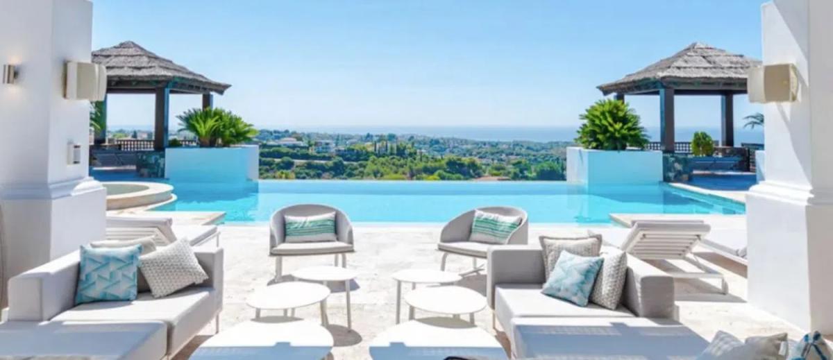 Продажа отдельного шале в  Barrio Bel-Air, Эстепона photo 2