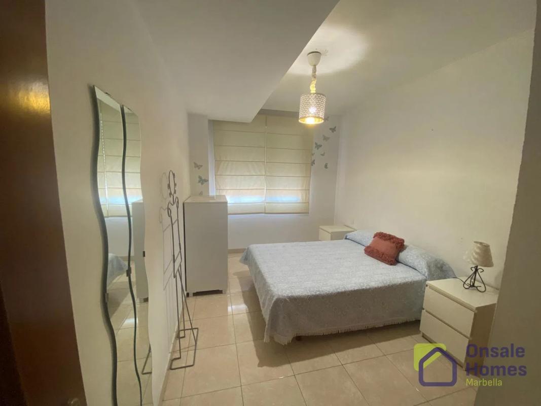 Sale of apartment in Calle Parque Central s/n, Estepona
 photo 3