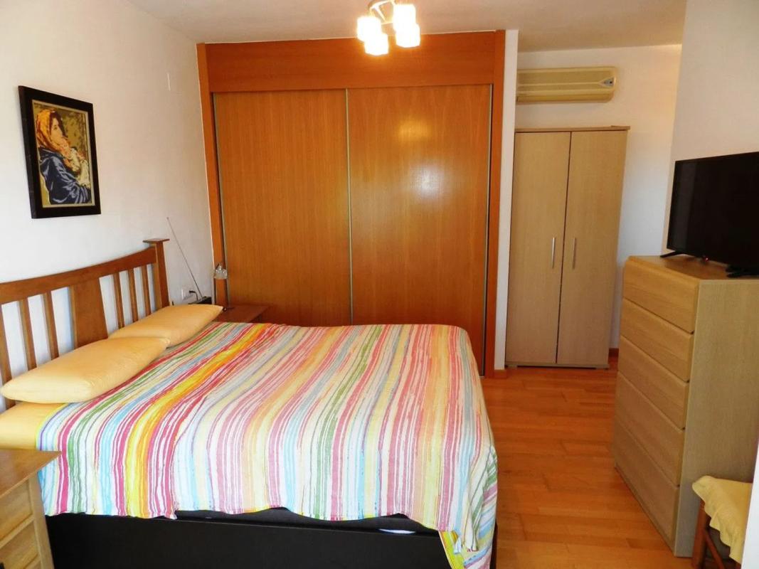 Venta de chalet independiente en Calle Moscu, Estepona
photo 3