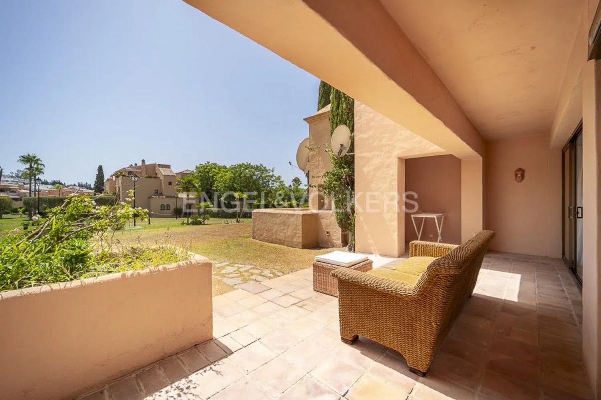 Sprzedaż mieszkania w Barrio Nueva Atalaya, Estepona
 photo 2