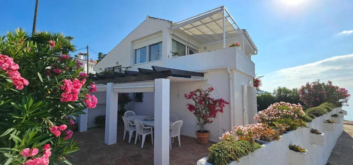 Venta de chalet independiente en Barrio Centro, Estepona
photo 1