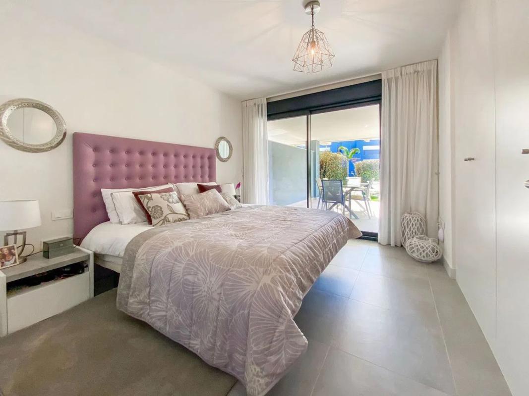 Venta de piso en Camino del Reloj, Estepona
 photo 4