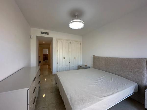 Apartment for sale in  Calle Ana María Matute, 25, Estepona photo 3