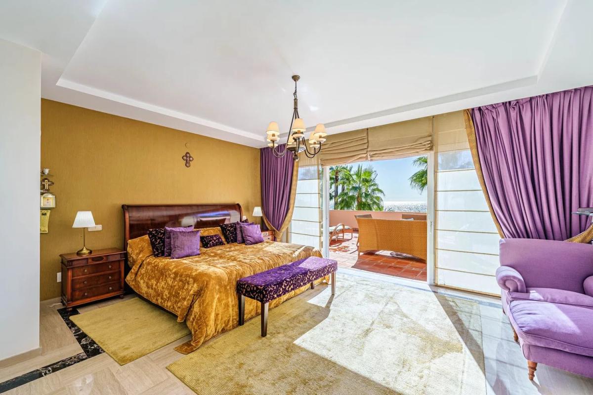 Venta de chalet independiente en Barrio Paraiso-Barronal, Estepona
photo 4