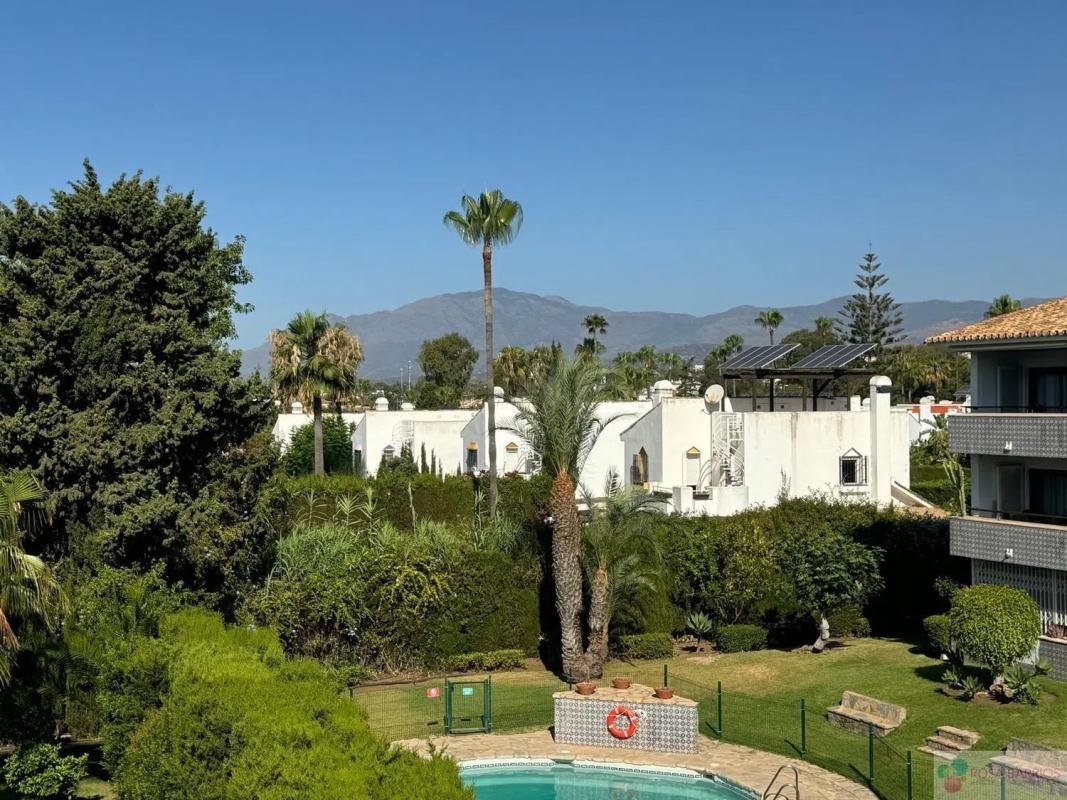 Sprzedaż mieszkania w Barrio Atalaya-Isdabe, Estepona
photo 2