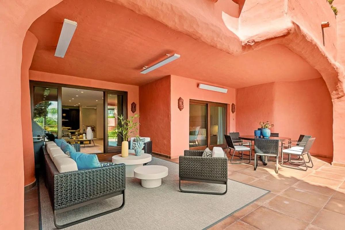 Продажа квартиры на Barrio Punta Plata, Эстепона
photo 3