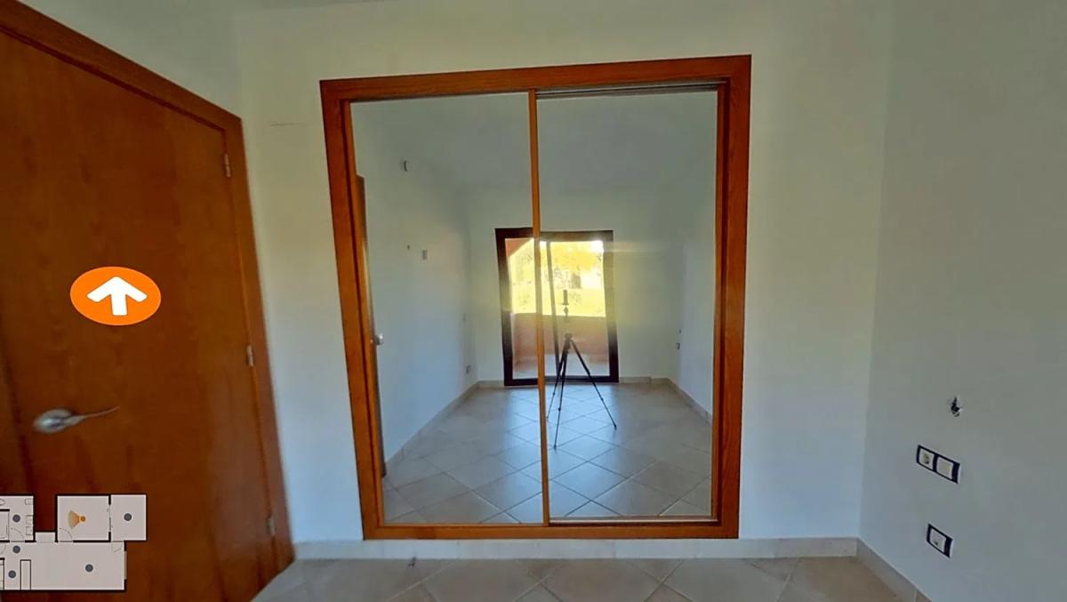 Sale of apartment in Calle Hinojo, Estepona
photo 5