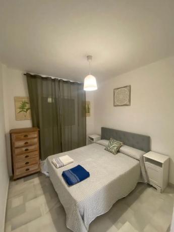 Piso en venta en Barrio Casasola, Estepona thumbnail 2