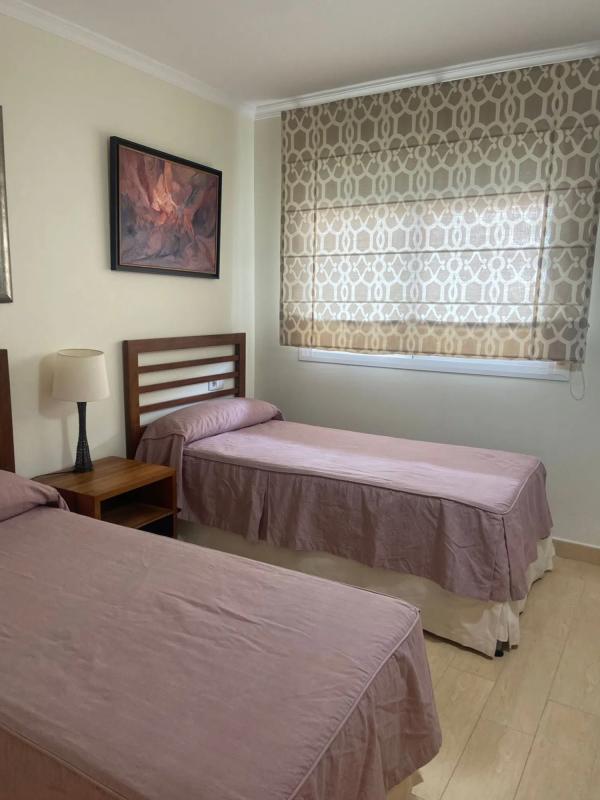 Venta de ático en Puerta del Mar, 41, Estepona photo 5