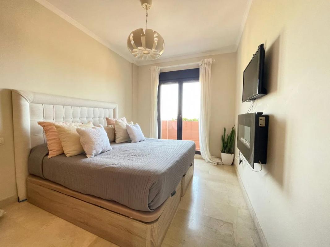 Venta de chalet independiente en Urbanizacion Santa Maria, Estepona
photo 5