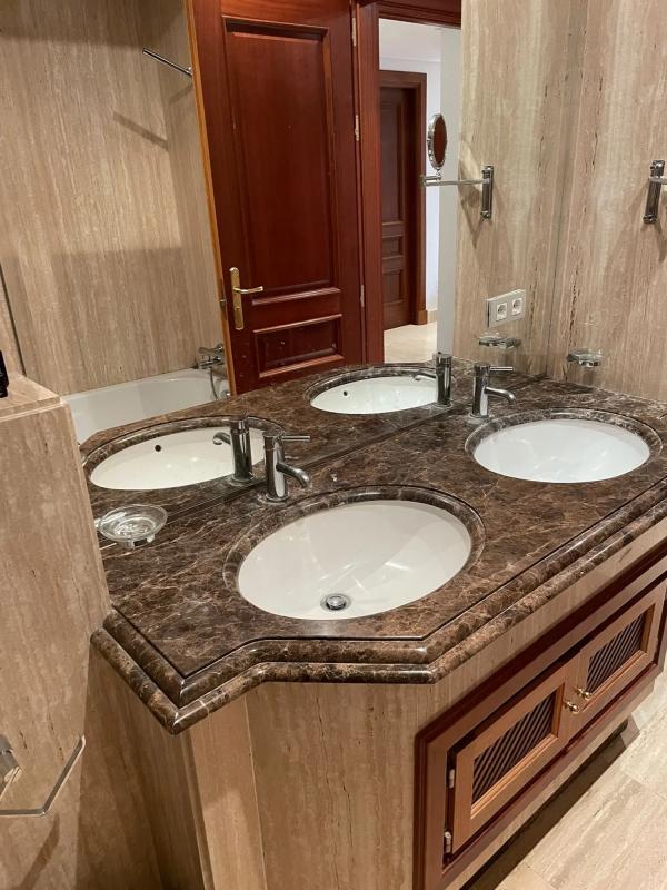 Venta de piso en Calle oceano artic, 3, Estepona
photo 4