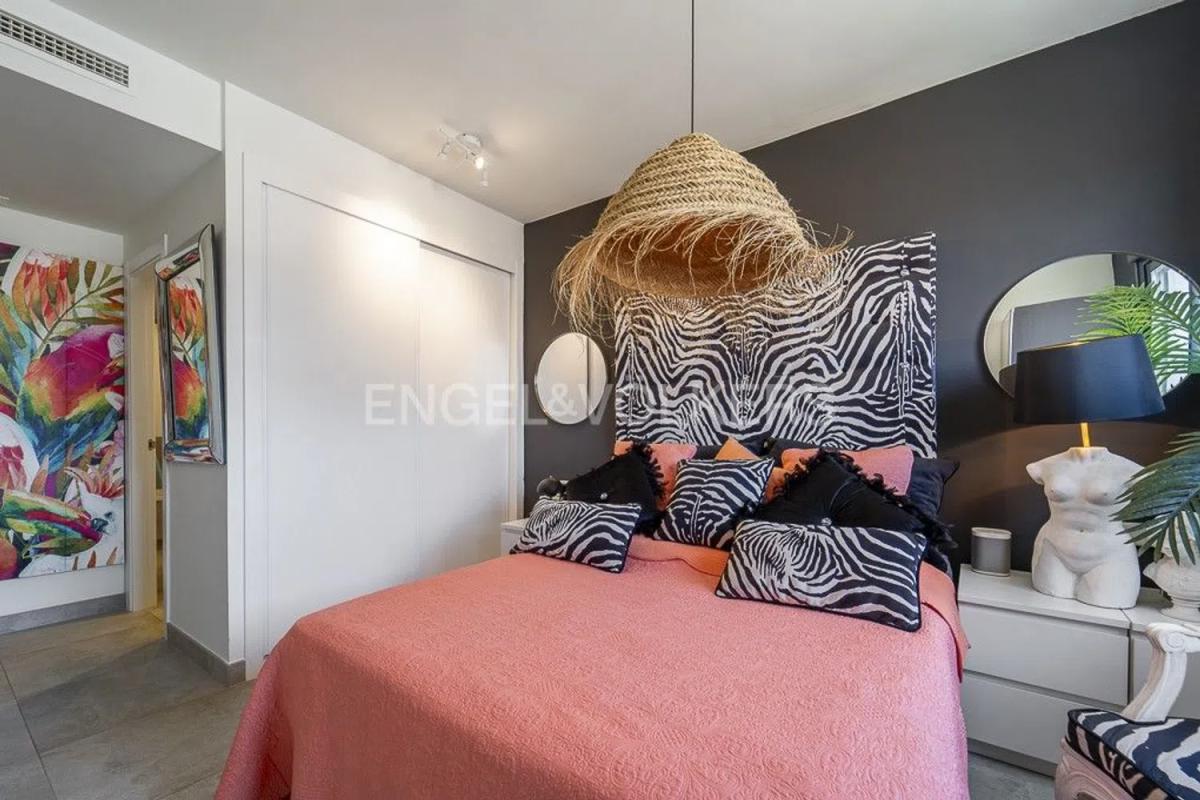 Sale of apartment in Barrio Huerta Nueva, Estepona
photo 5