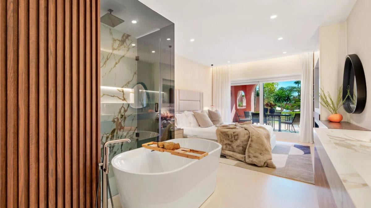 Venta de piso en Barrio Guadalmansa, Estepona
 photo 5