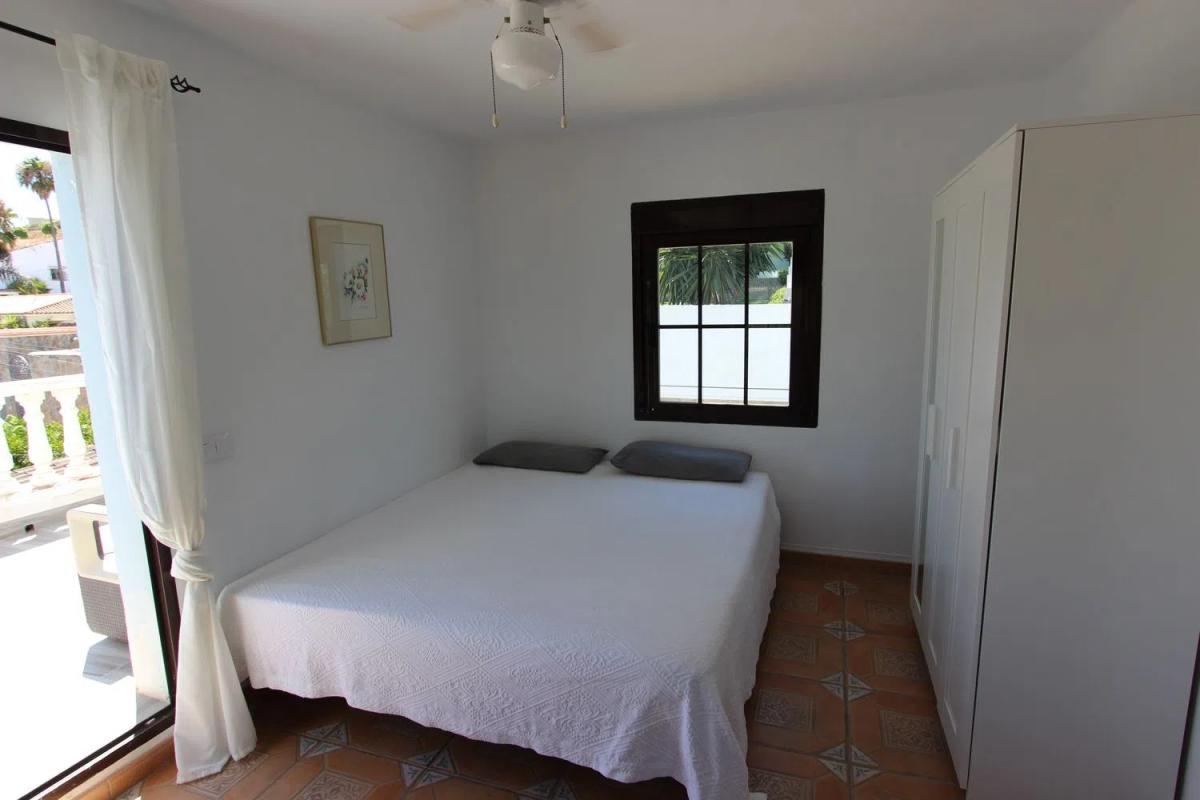 Venta de chalet independiente en Calle del Sueño, Estepona
 photo 4