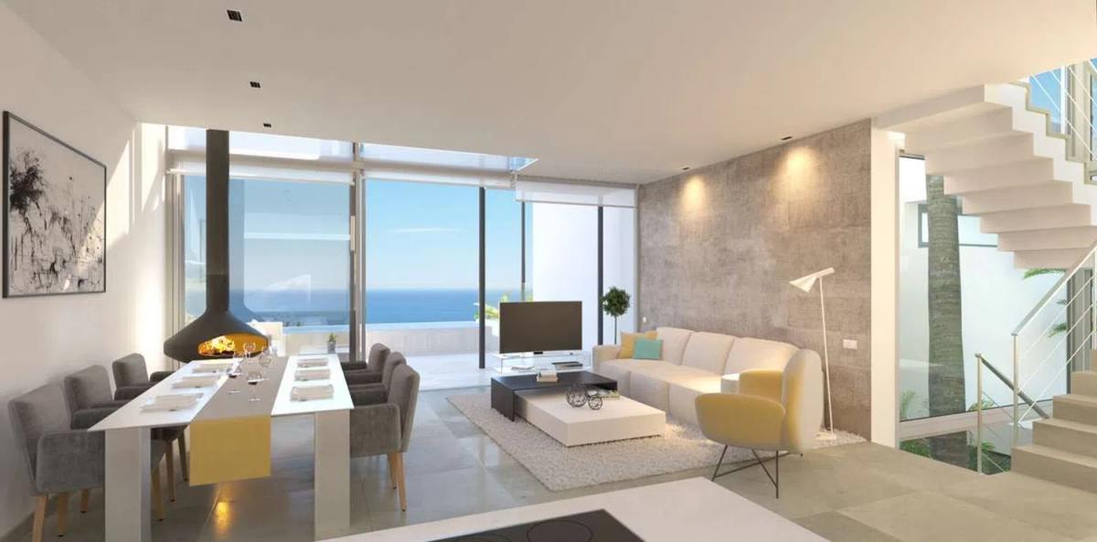 Sale of independent chalet in El Higuerón, Fuengirola
photo 3