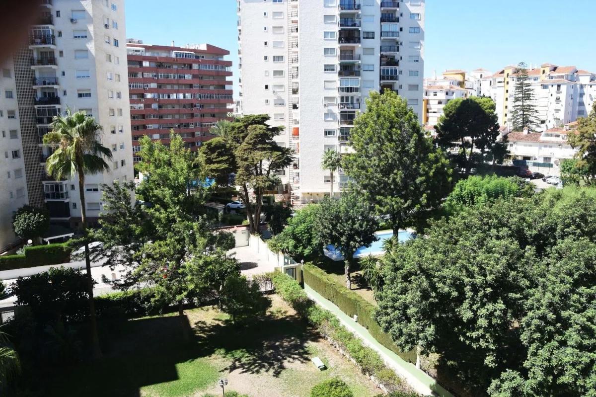 Venta de piso en Avenida Acapulco, 5, Fuengirola
photo 4