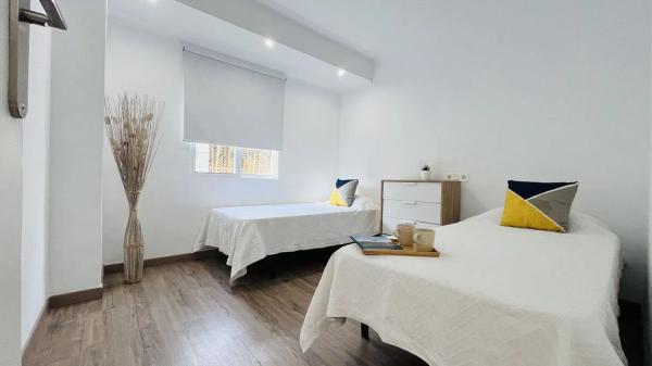 Mieszkanie na sprzedaż w  Zona Puerto Deportivo, Fuengirola photo 4