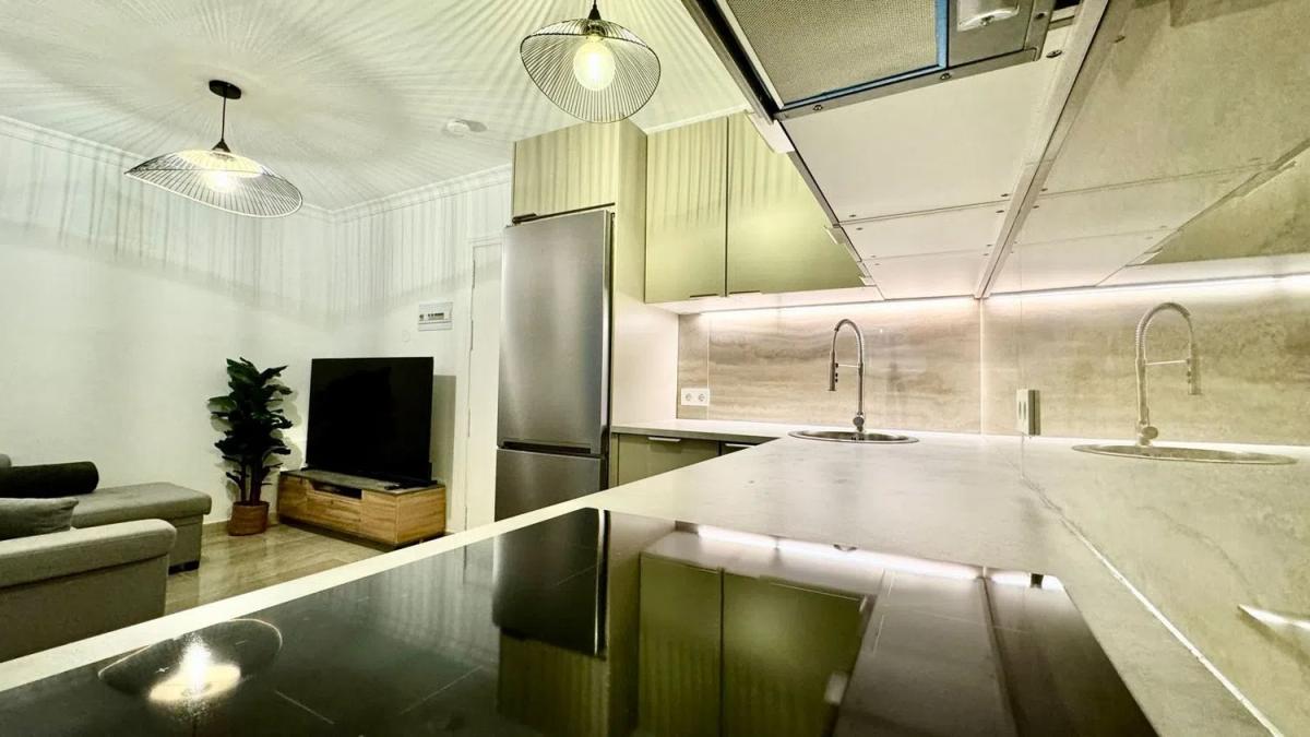 Venta de estudio en Calle Salinas, 2, Fuengirola photo 2