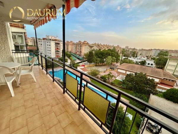 Piso en venta en Avenida Acapulco, Fuengirola photo 1