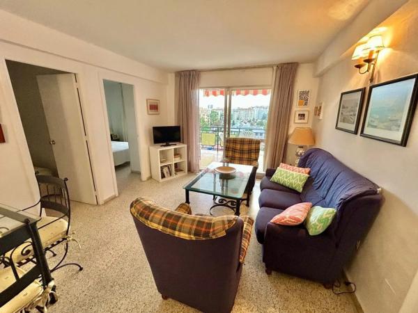 Piso en venta en Avenida Acapulco, Fuengirola thumbnail 1