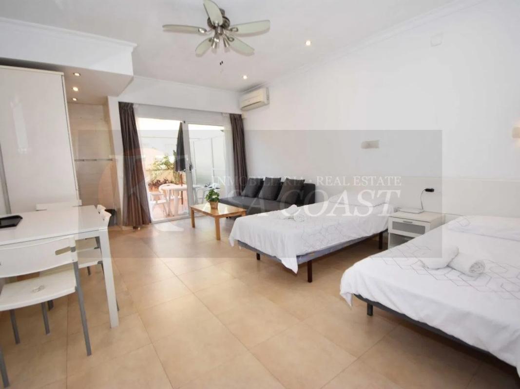 Sale of studio in Zona Puerto Deportivo, Fuengirola photo 1
