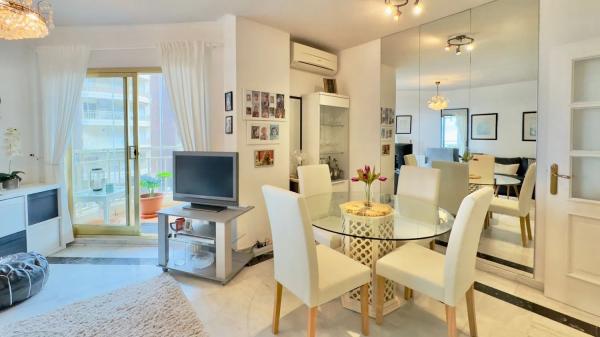 Piso en venta en  Zona Sohail, Fuengirola photo 3