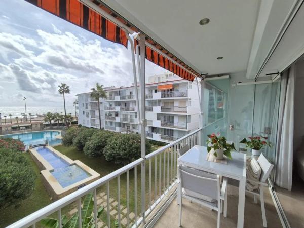 Mieszkanie na sprzedaż w Playa de los Boliches, Fuengirola photo 1