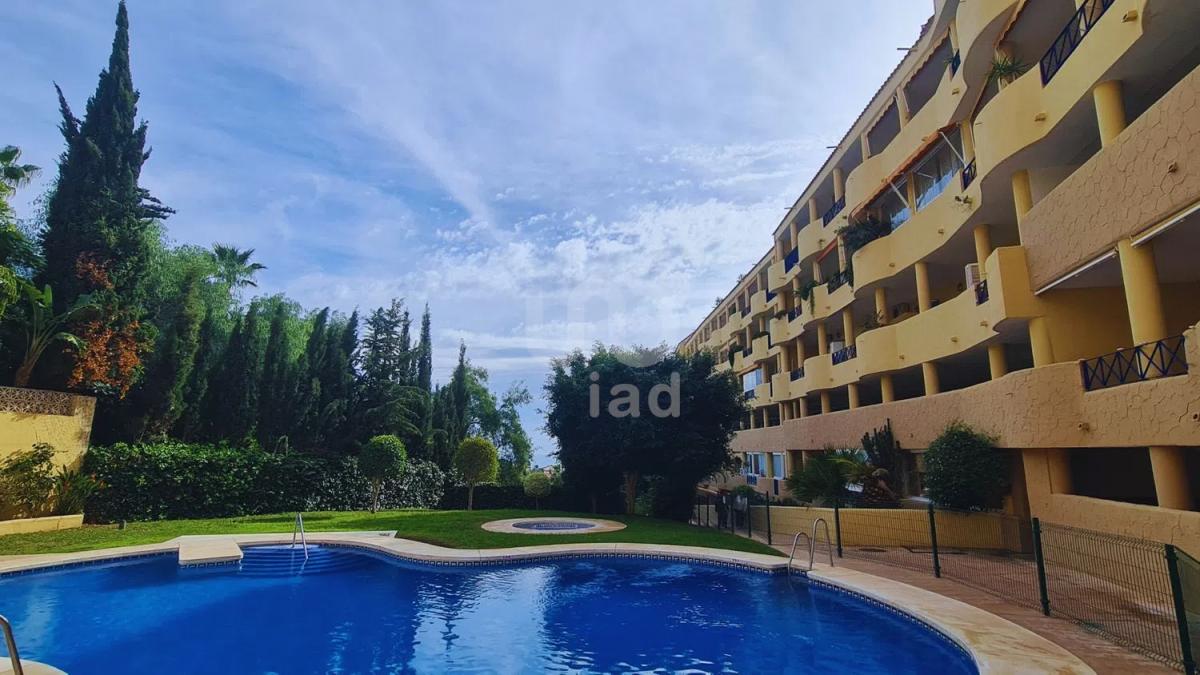 Sale of apartment in Calle las Dalias, 22 -48, Fuengirola
photo 1