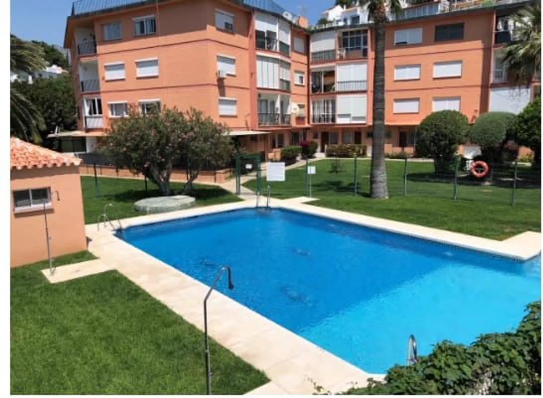 Sale of apartment in Calle Orquídea, Fuengirola
photo 1