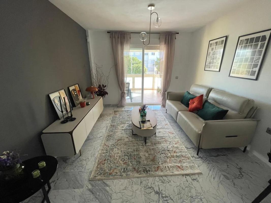 Продажа квартиры на Calle San Miguel, 44, Фуэнхирола
photo 3