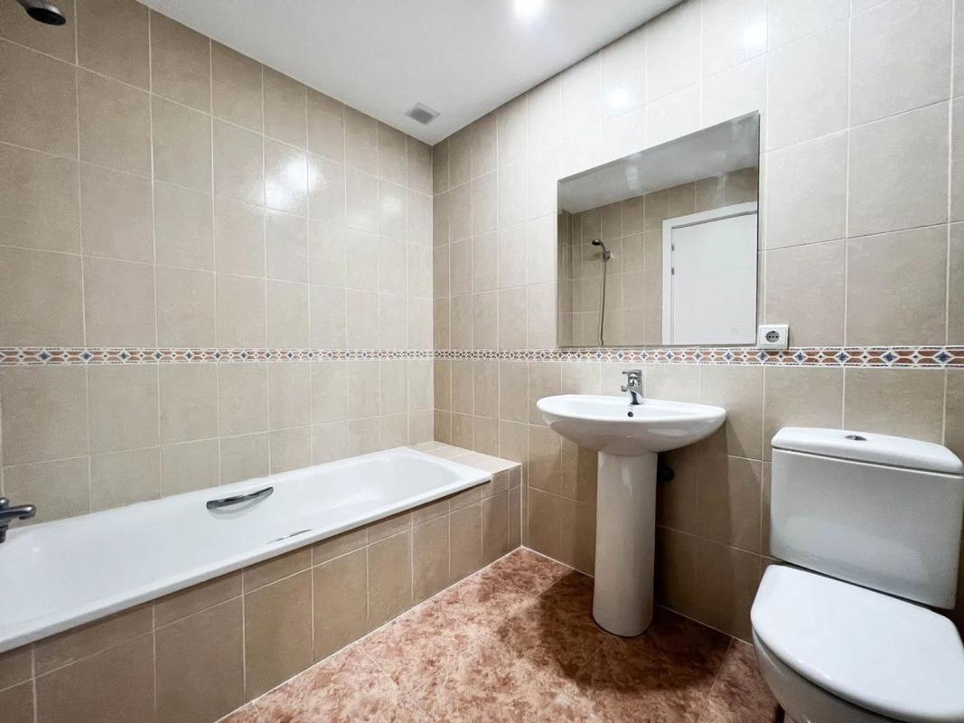 Sale of apartment in Calle Orquídea, Fuengirola
photo 3