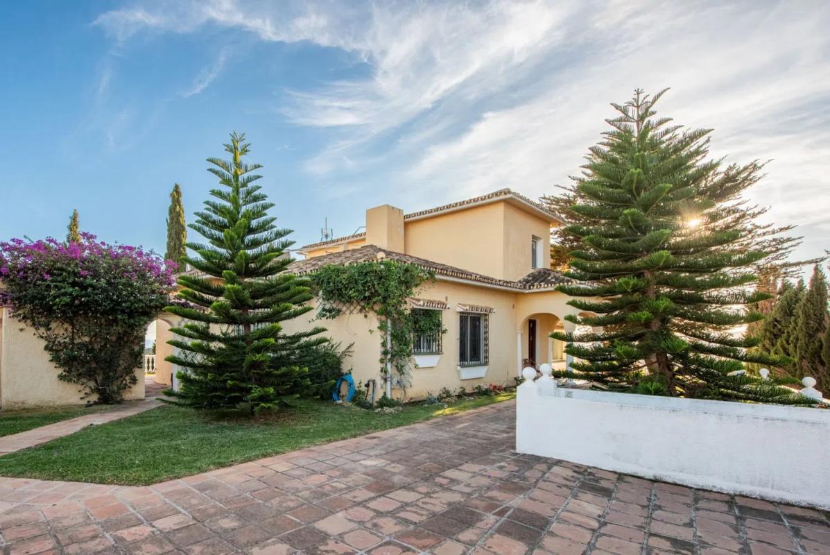 Sprzedaż niezależnego domku jednorodzinnego w Torreblanca del Sol, Fuengirola photo 1