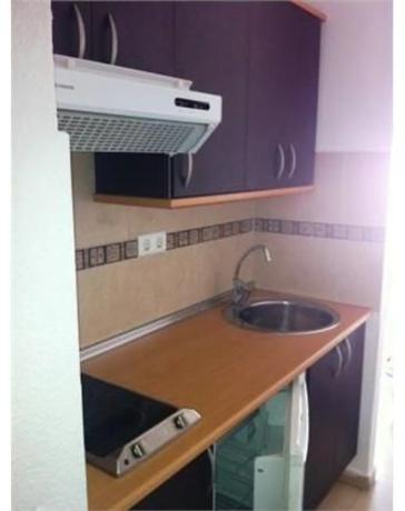 Studio for sale in Las Gaviotas, Fuengirola photo 4