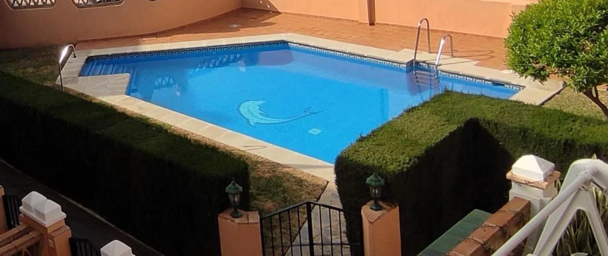 Продажа отдельного шале в Los Pacos, Фуэнхирола photo 1